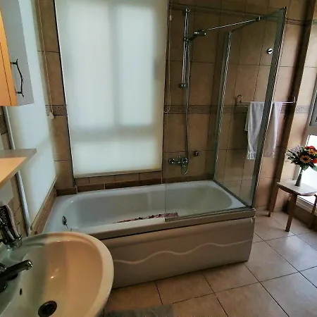 Willa Ocean View Family Villa, Sleeps 2-10, Private Pool, Wifi, Internet Tv Acs Agios Amvrosios (Kyrenia)