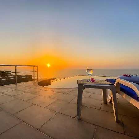 Ocean View Family Villa, Sleeps 2-10, Private Pool, Wifi, Internet Tv Acs Вилла Agios Amvrosios (Kyrenia)