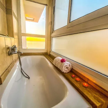 Ocean View Family Villa, Sleeps 2-10, Private Pool, Wifi, Internet Tv Acs Вилла