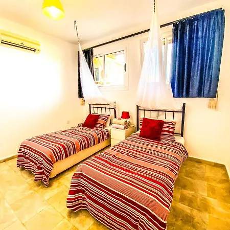 Willa Ocean View Family Villa, Sleeps 2-10, Private Pool, Wifi, Internet Tv Acs